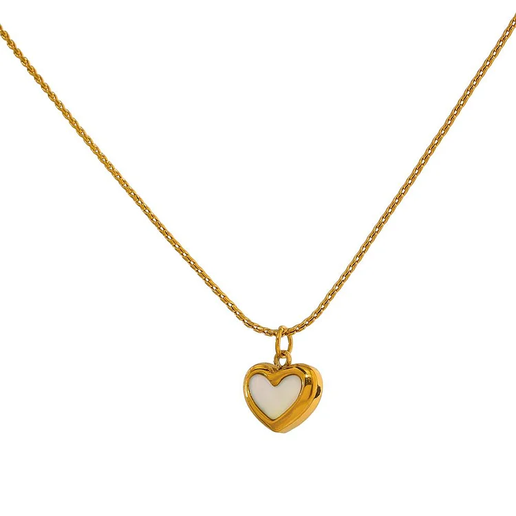 Cute Heart Natural Shell Pendant Necklace