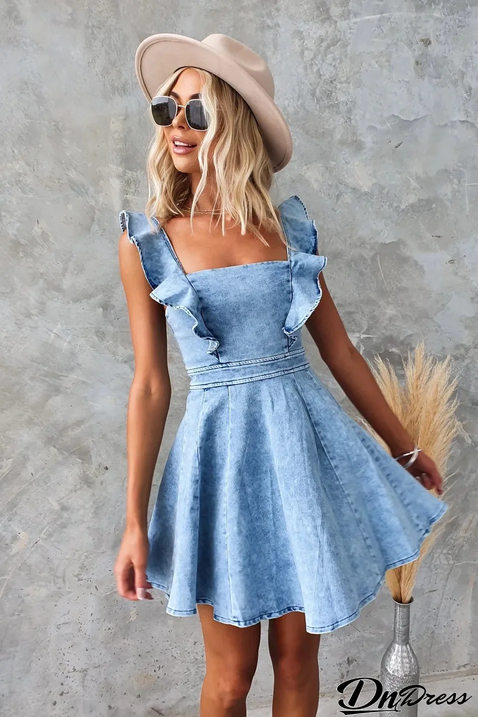 Women's Summer Fashion Casual Fly Sleeve Low Back Denim Dress