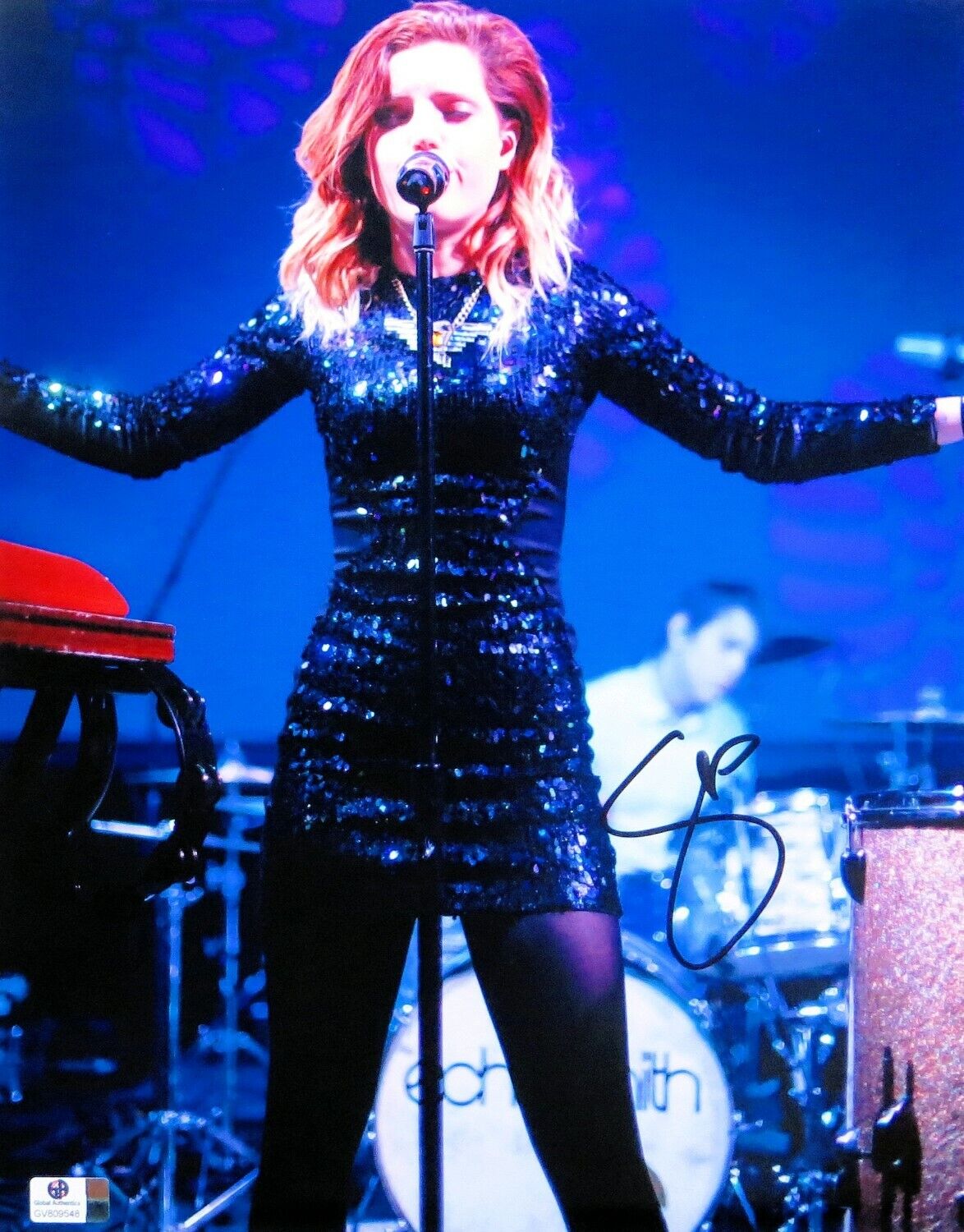 Sydney Sierota Signed Autographed 11X14 Photo Poster painting Sexy Signing on Stage GV809548