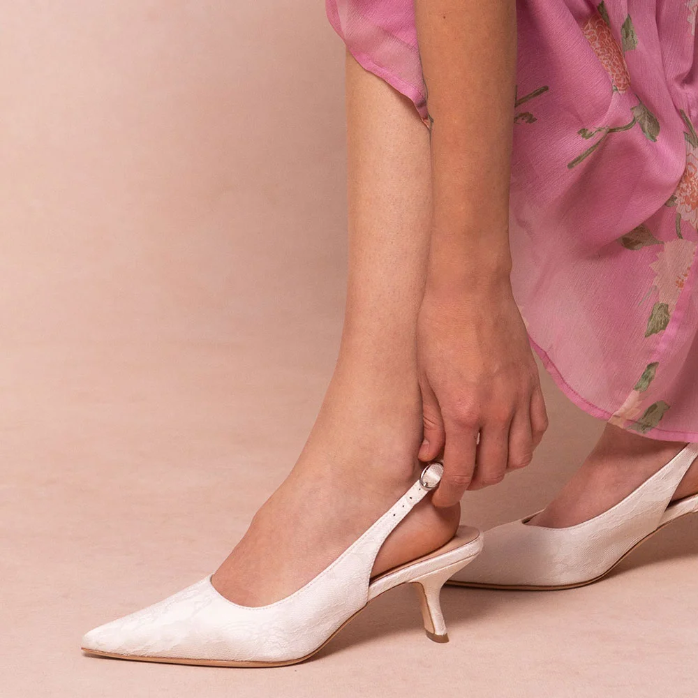 Classy White Lace Pointed Toe Slingback Wedding Heels for Bride