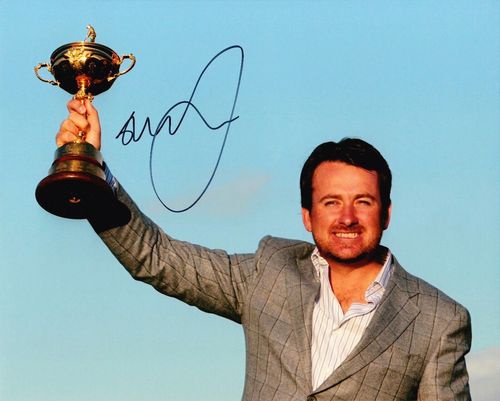 Graeme Mcdowell Signed 10X8 Photo Poster painting RYDER CUP WINNER AFTAL COA (3061)