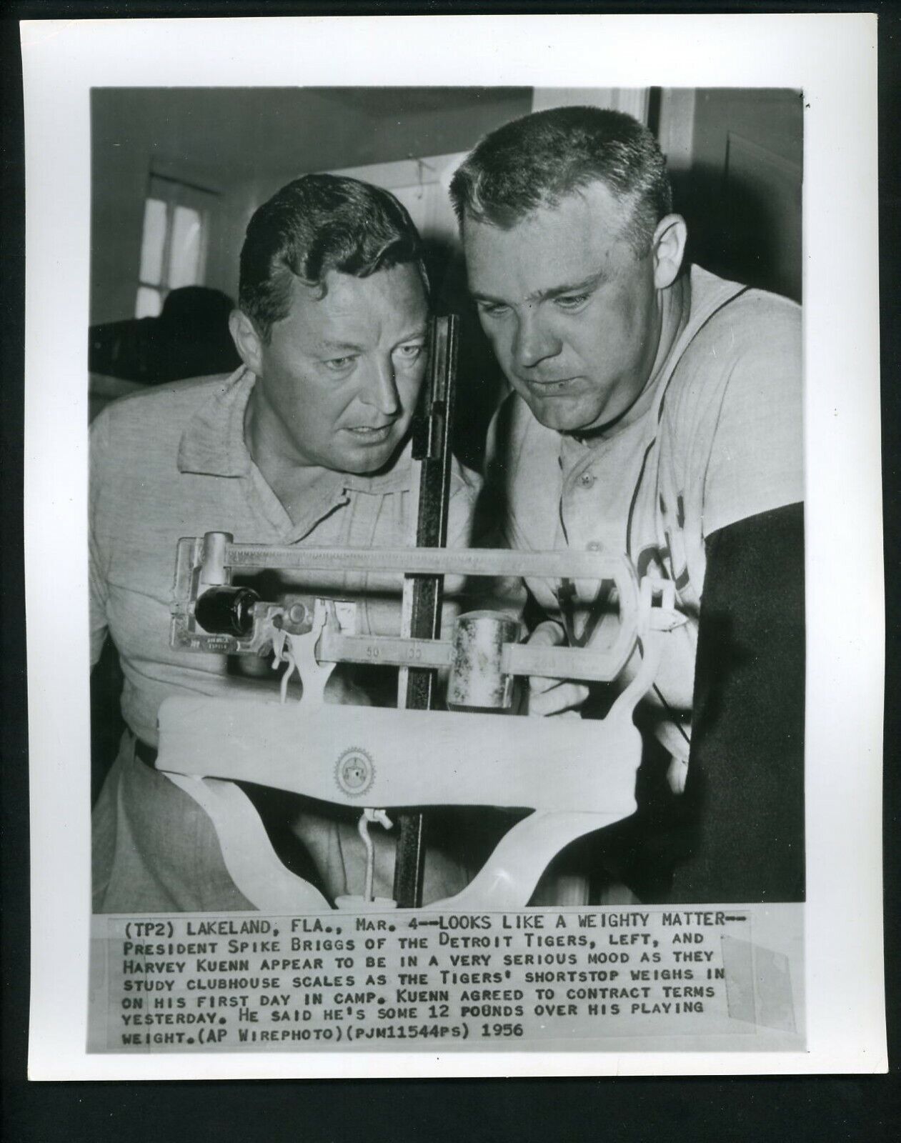 Spike Briggs & Harvey Kuenn 1956 Press Photo Poster painting Detroit Tigers