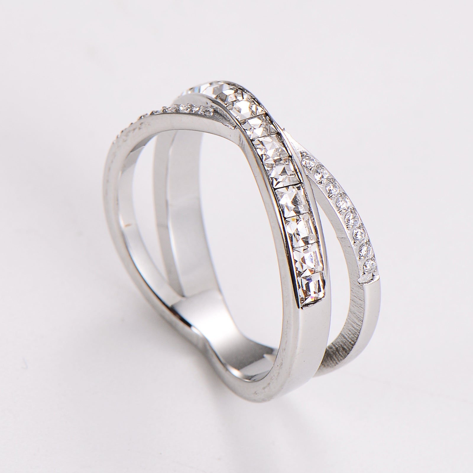 Sporty Round Stainless Steel Electroplating Rings