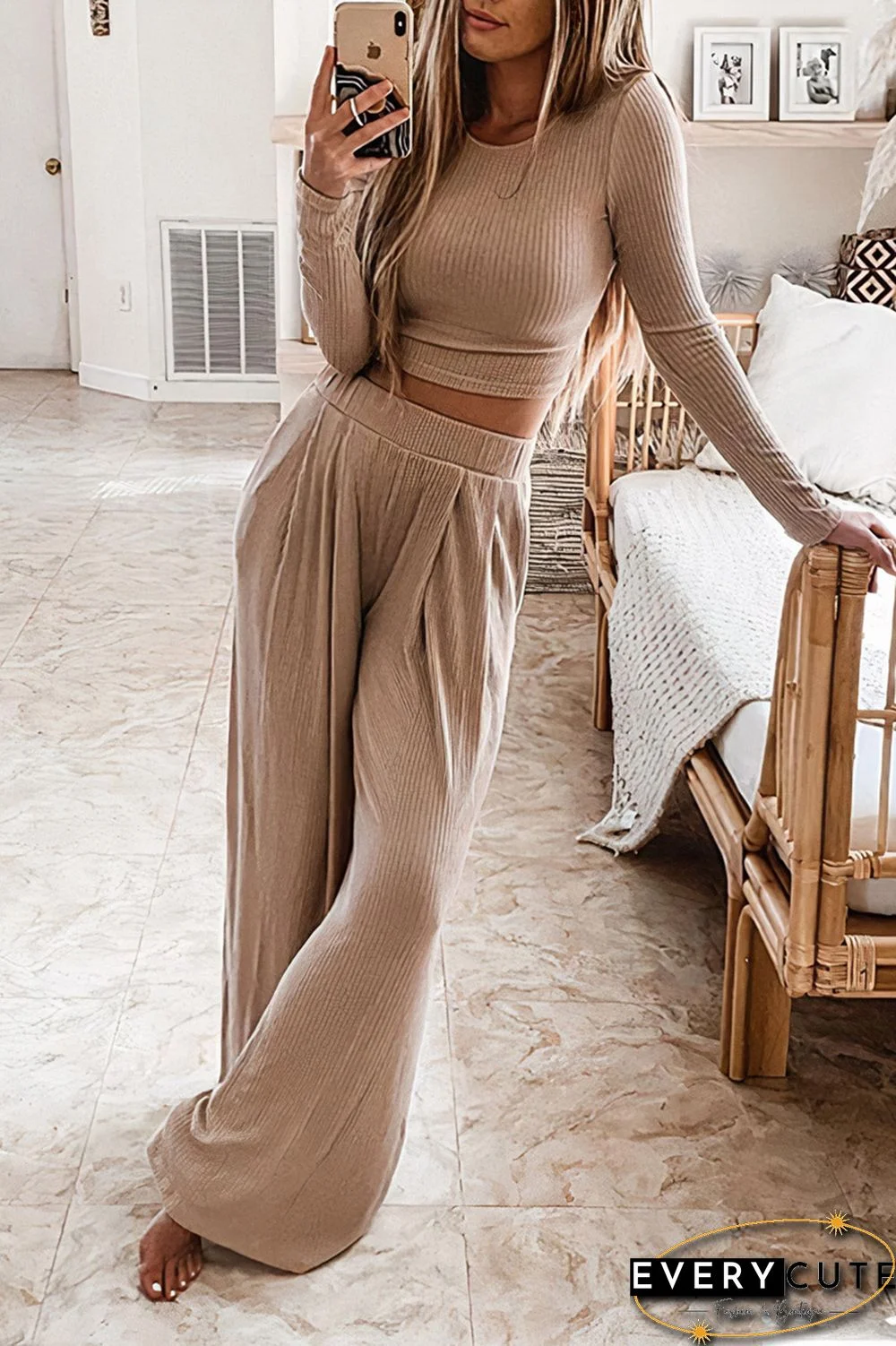 Solid Ribbed Top & Pocket Detail Pleated Pants Set