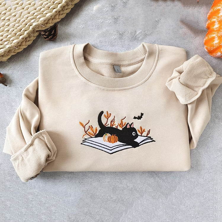Embroidery Fall Black Cat Pumpkin Halloween Printed Women's Sweatshirt