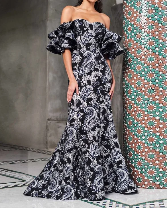Fashionable retro print dress
