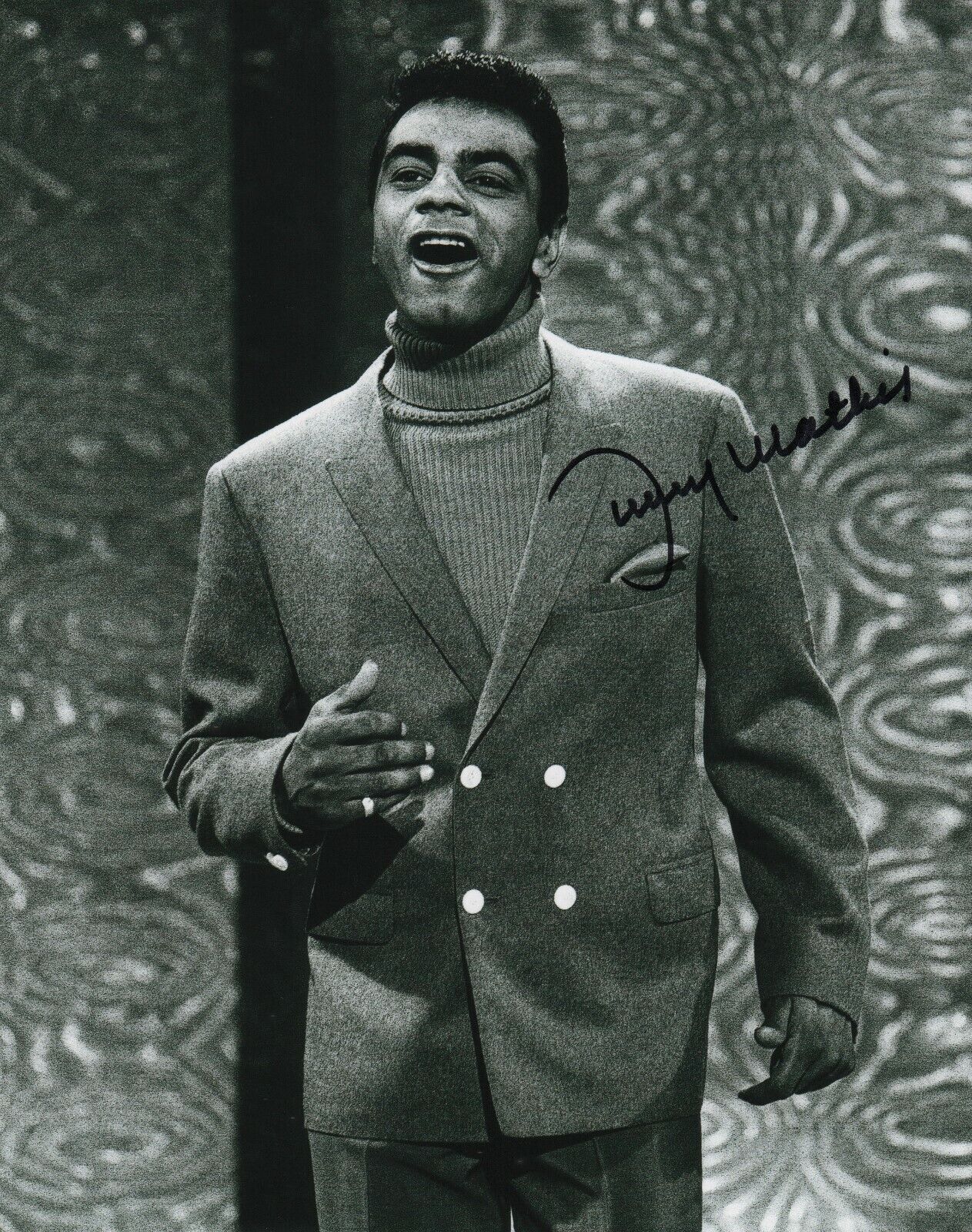 Johnny Mathis REAL hand SIGNED Photo Poster painting #3 COA Autographed pop singer legend