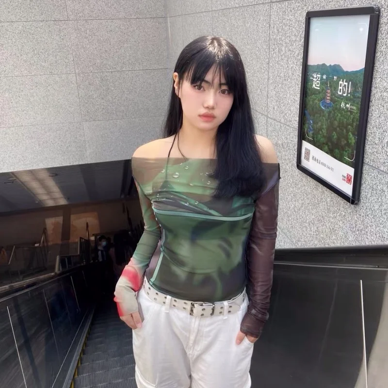 Uveng 2024 Autumn New Mesh Printing Shoulder Cover Long-Sleeved Casual Women's Top