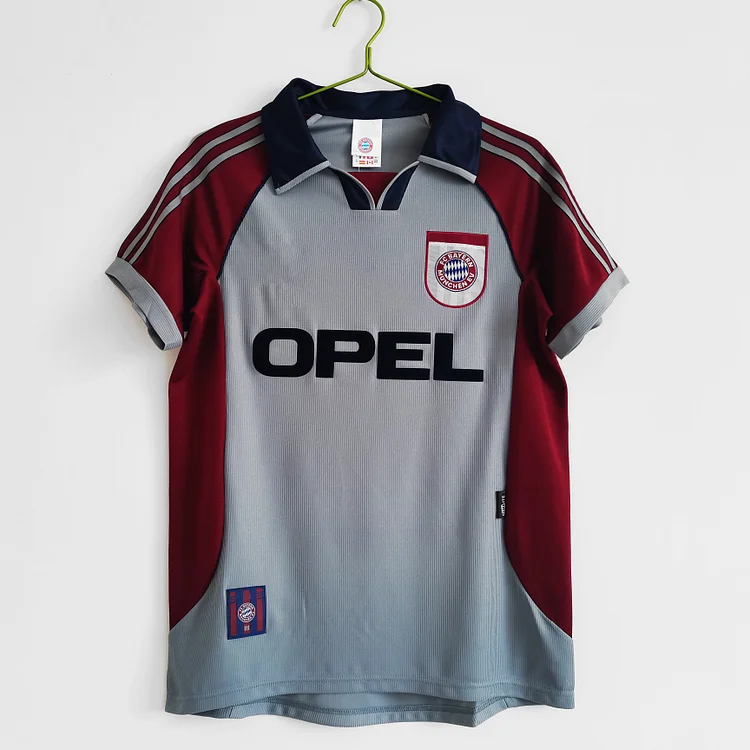 Bayern Munich Retro Away Shirt Kit 1998-1999