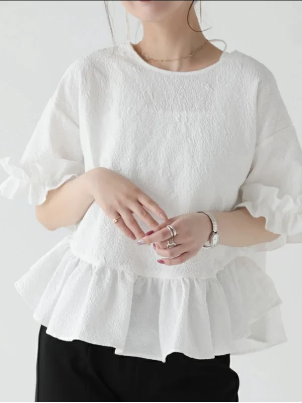 Chic Lace-Up Bubble Sleeve T-Shirt