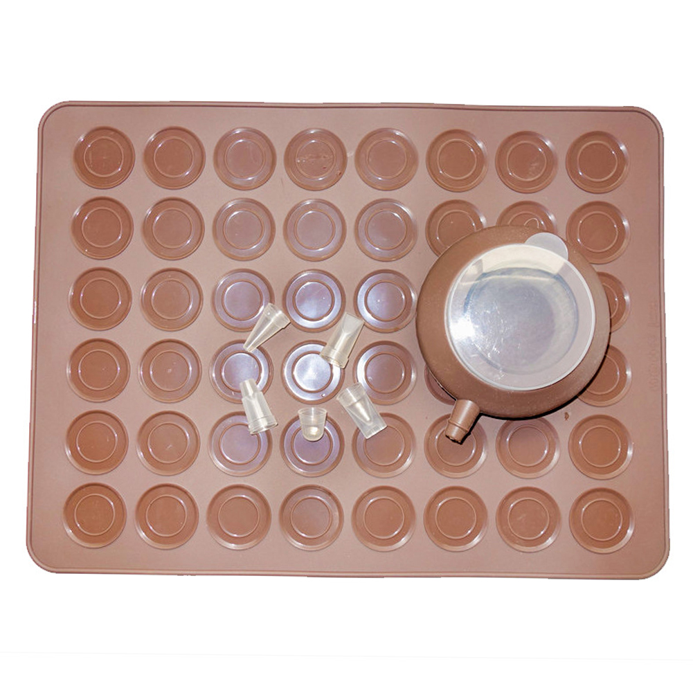 

48 Hole Round Macaron Cushion Set, 501 Original
