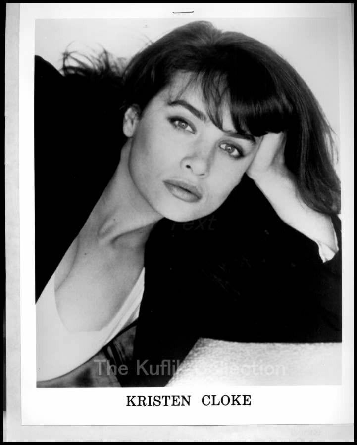 Kristen Cloke - 8x10 Headshot Photo Poster painting w/ Resume - Millenium