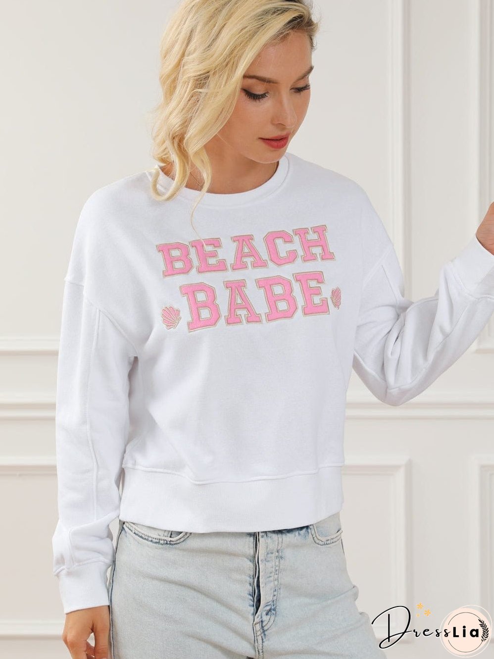 White Southern Belle Graphic Pullover Sweatshirt
