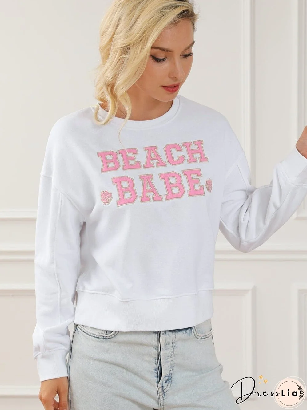 White Southern Belle Graphic Pullover Sweatshirt