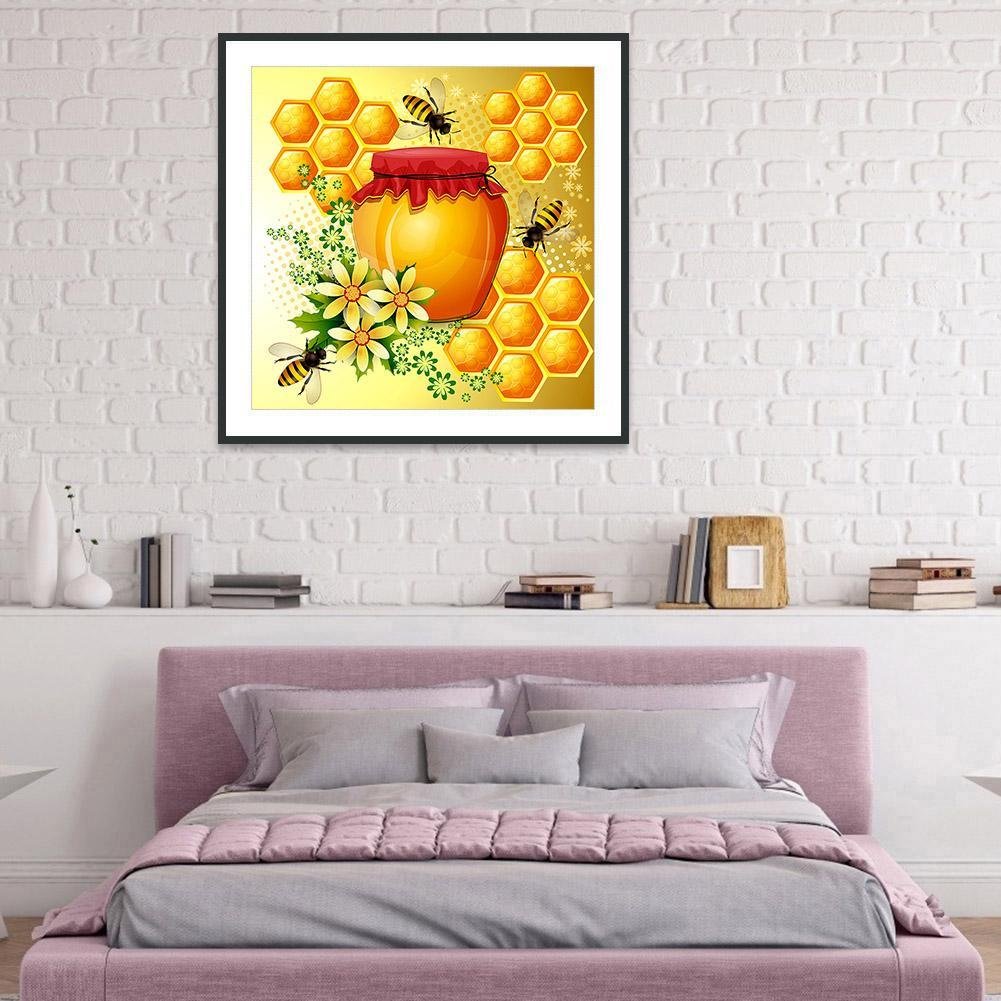 Full Round Diamond Painting Honey Bee