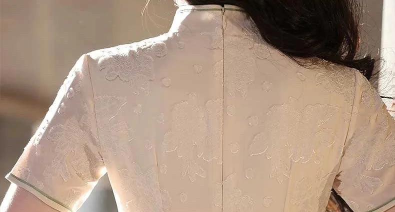 Spring and summer collection, chiffon midi Qipao