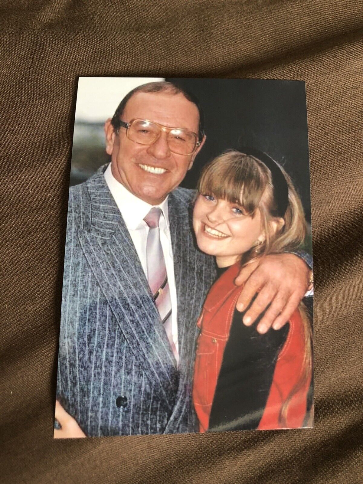 DANNIELLA WESTBROOK & MIKE REID (EASTENDERS) UNSIGNED Photo Poster painting- 6x4”