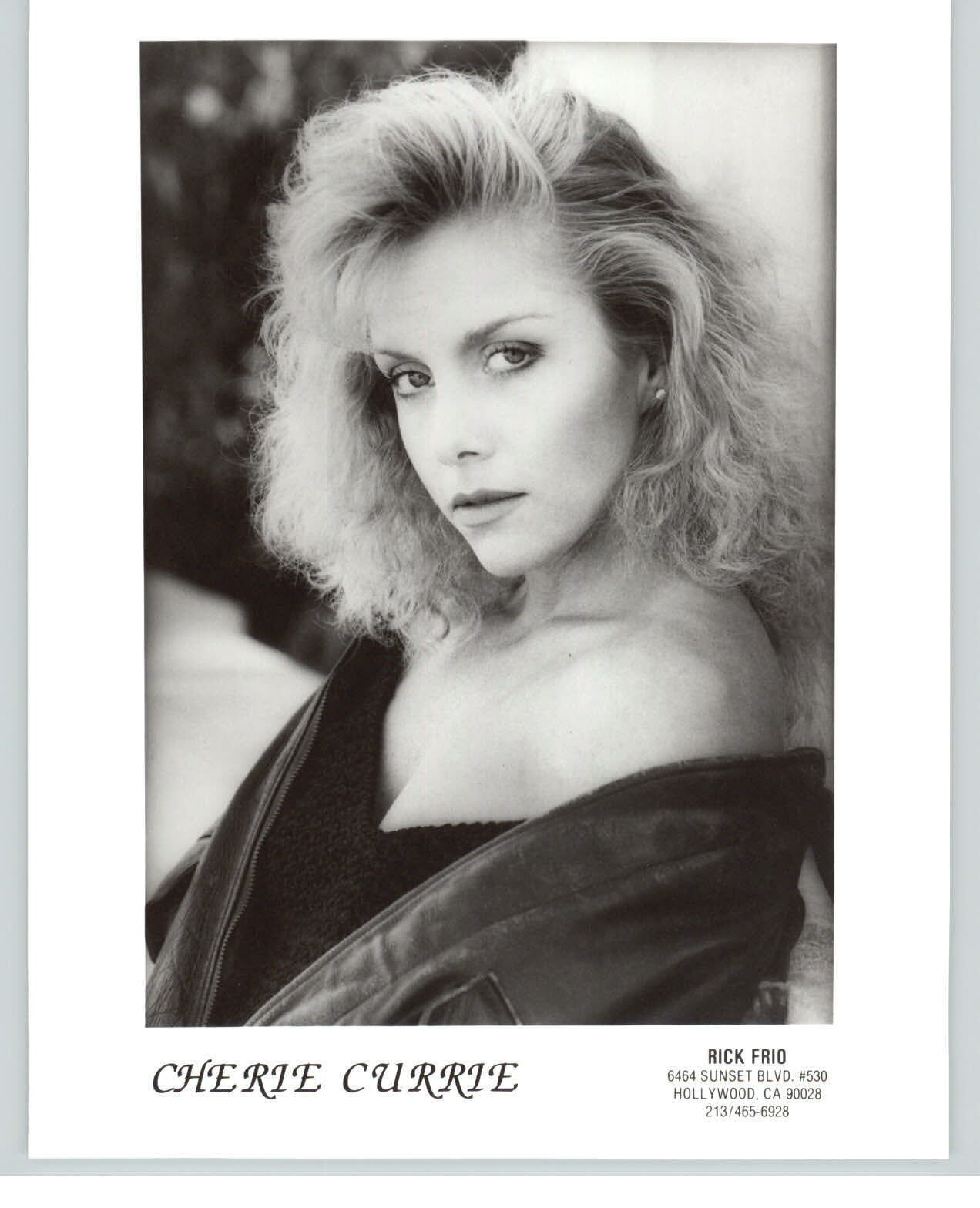 Cherie Currie - 8x10 Headshot Photo Poster painting - The Runaways