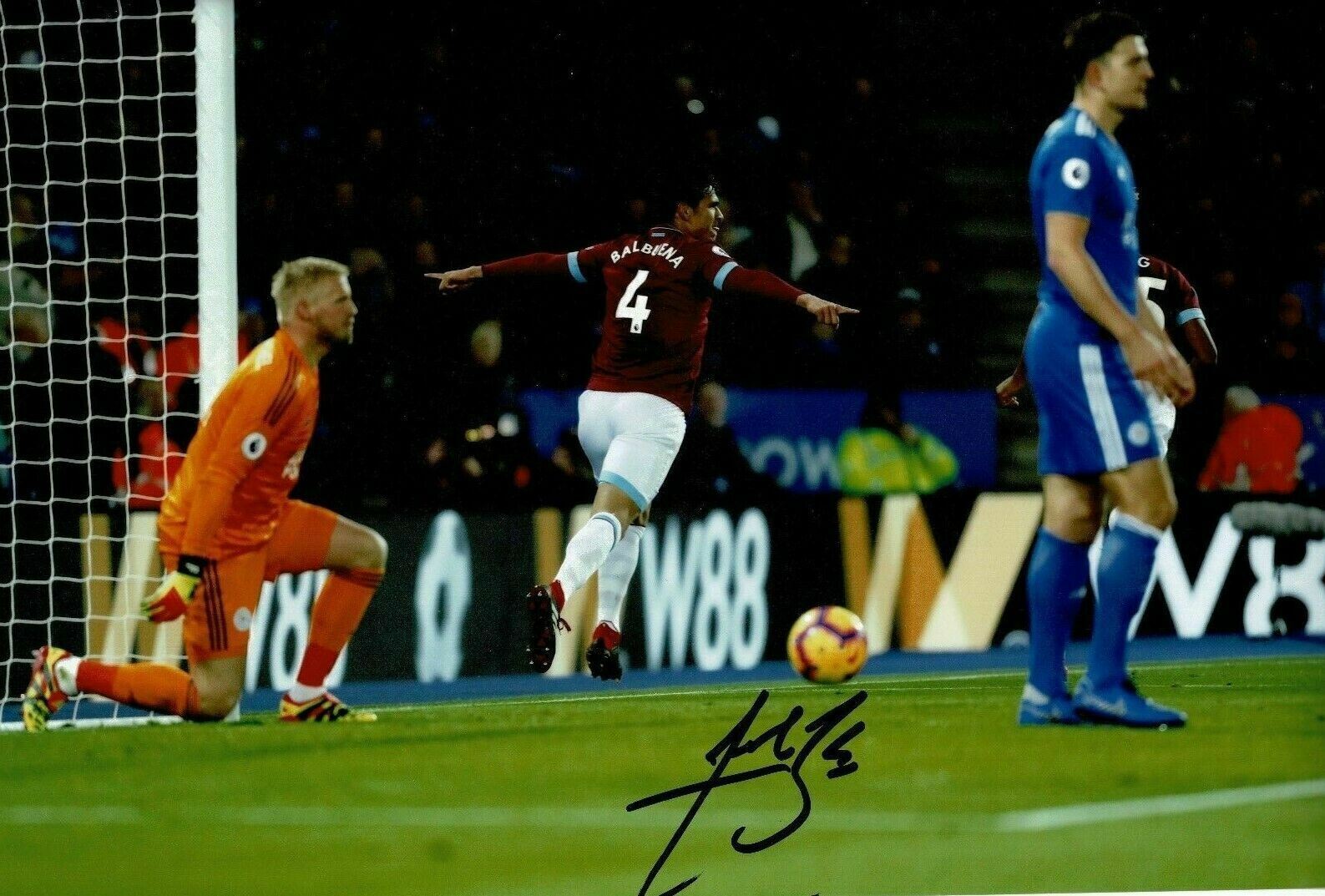 Fabian Balbuena SIGNED 10X8 Photo Poster painting West Ham United F.C. AFTAL COA (9115)