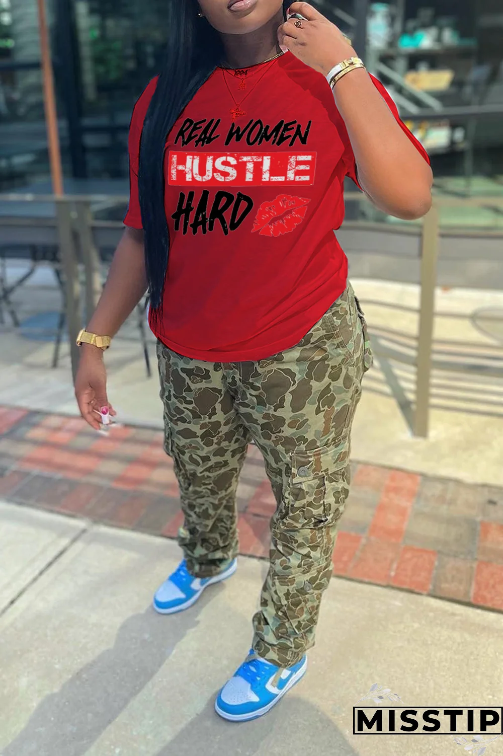 Red Street Print Letter O Neck T-Shirts