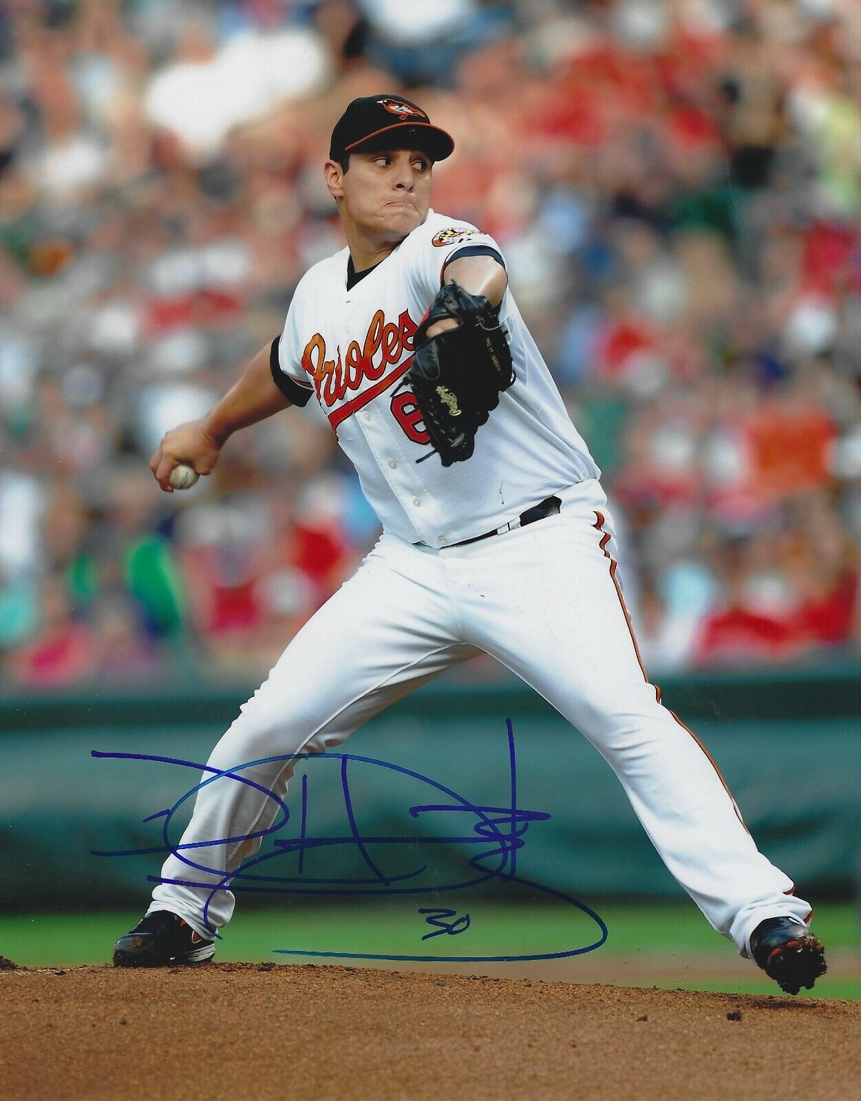 Signed 8x10 DAVID HERNANDEZ Baltimore Orioles Photo Poster painting- COA