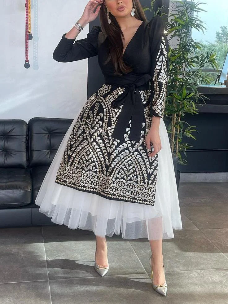 black&white joint v neck long sleeve mesh women gown