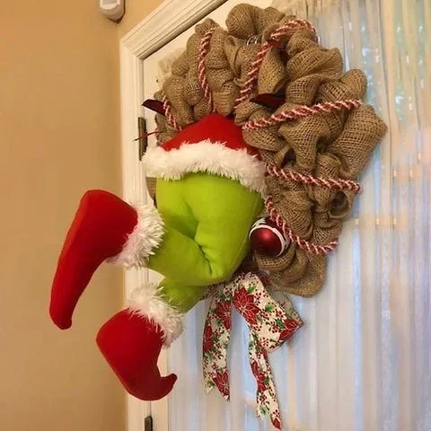 🚨Note🚨Grinch Thief Stealing Christmas Wreath