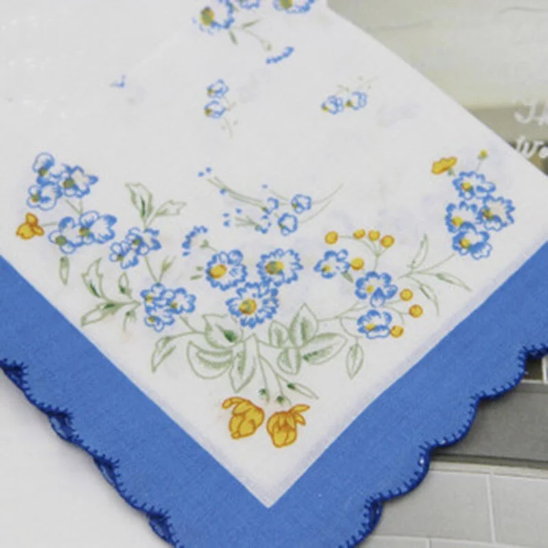 Handkerchiefs Women Printing Cute Square Towel Pocket Womens Elegant Simple Wipe Sweat Soft Cotton Trendy Casual Ladies 2020 New