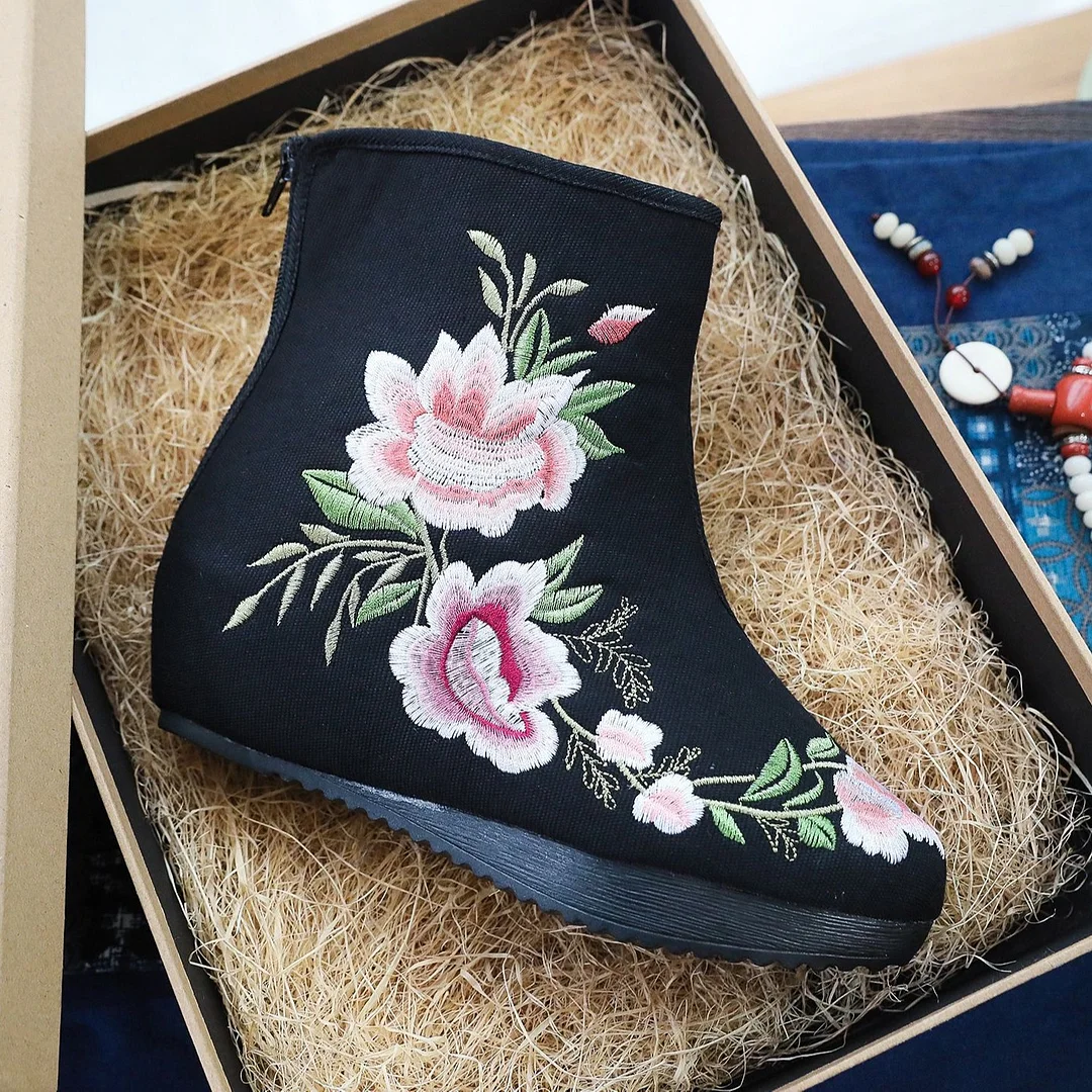 Breakj Breakj Boots Embroidered Cloth Boots Women Winter Clip Cotton And Velvet Short Boots With High Slope Heel And High Heel Embroidered Boots