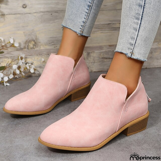 Fashionable and Effortless general Boots