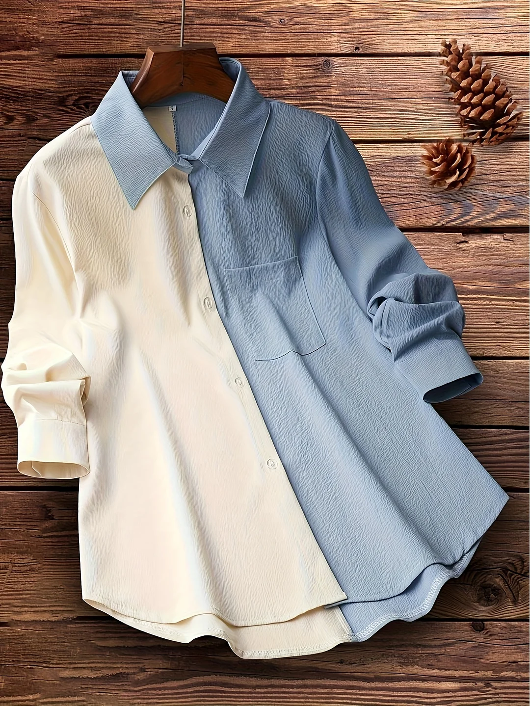 Women's Sporty Lapel Collar Color Block Long Sleeve Sweatshirt - & Light Blue Two-Tone With Chest Pockets, Machine Washable Spring/Summer Casual Top, Smooth Fabric Clothing | IFYHOME