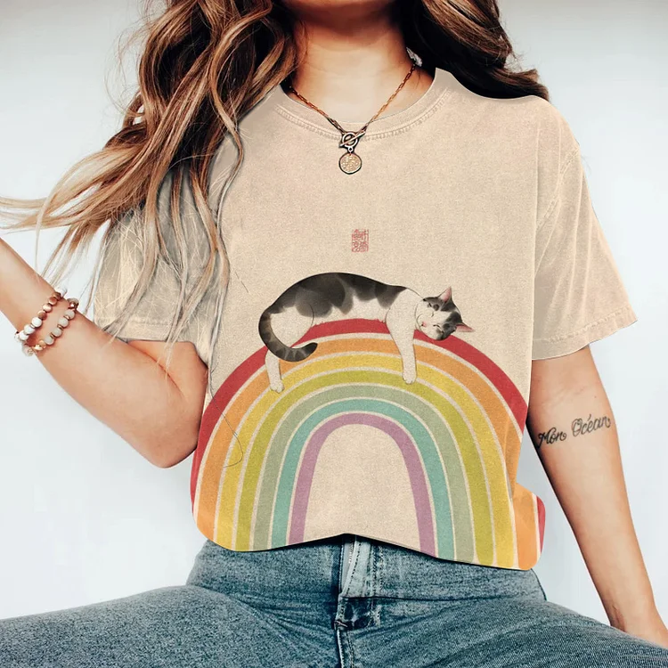 Japanese Art Casual Cat Rainbow Print Round Neck T-Shirt