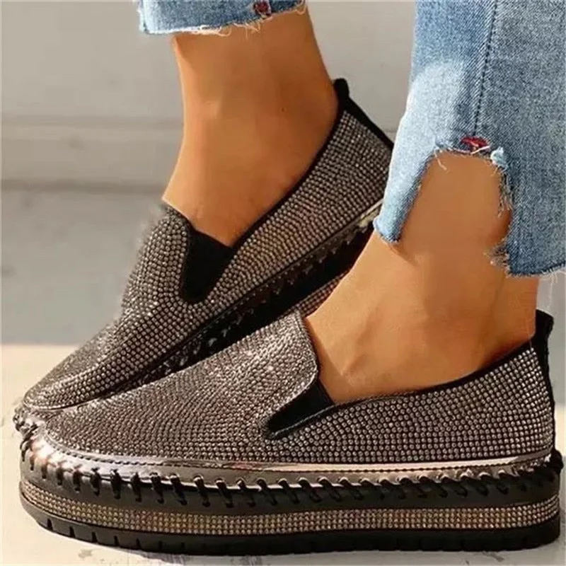 Women Glitter Shoes Ladies Bling Crystal Loafers Platform Women's Flats Autumn Slip-on Woman Causal Female Fashion New 2021