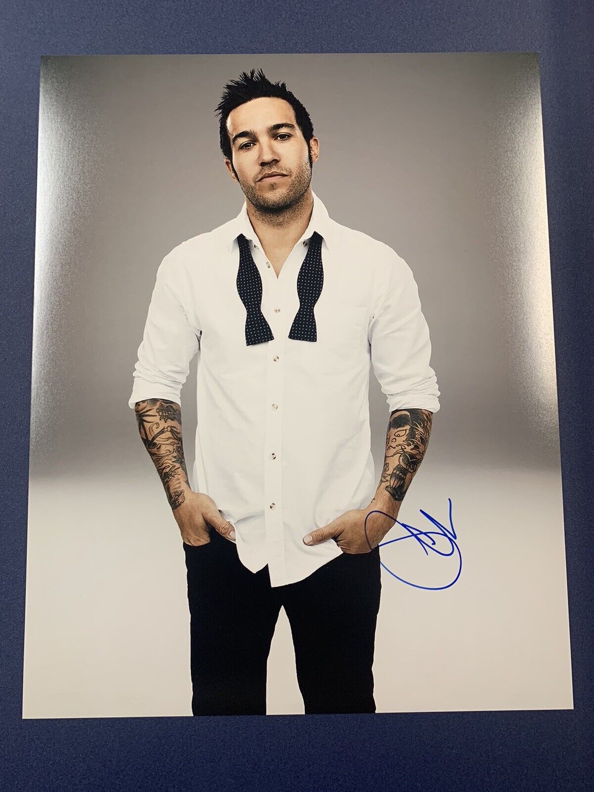 PETE WENTZ HAND SIGNED 11x14 Photo Poster painting AUTOGRAPHED FALL OUT BOY LEAD GUITARIST COA