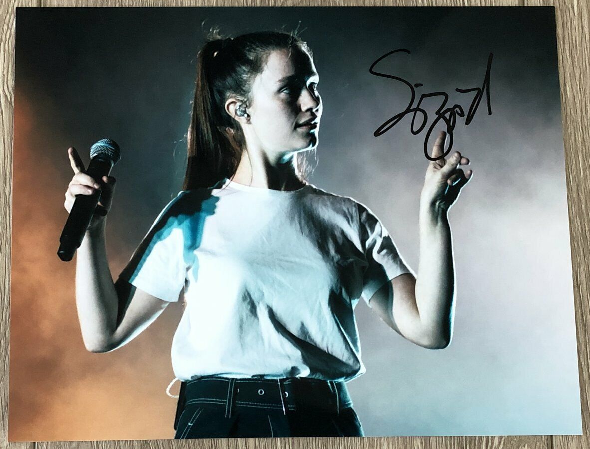 SIGRID RAABE SIGNED AUTOGRAPH SUCKER PUNCH CONCERT 8x10 Photo Poster painting C w/EXACT PROOF