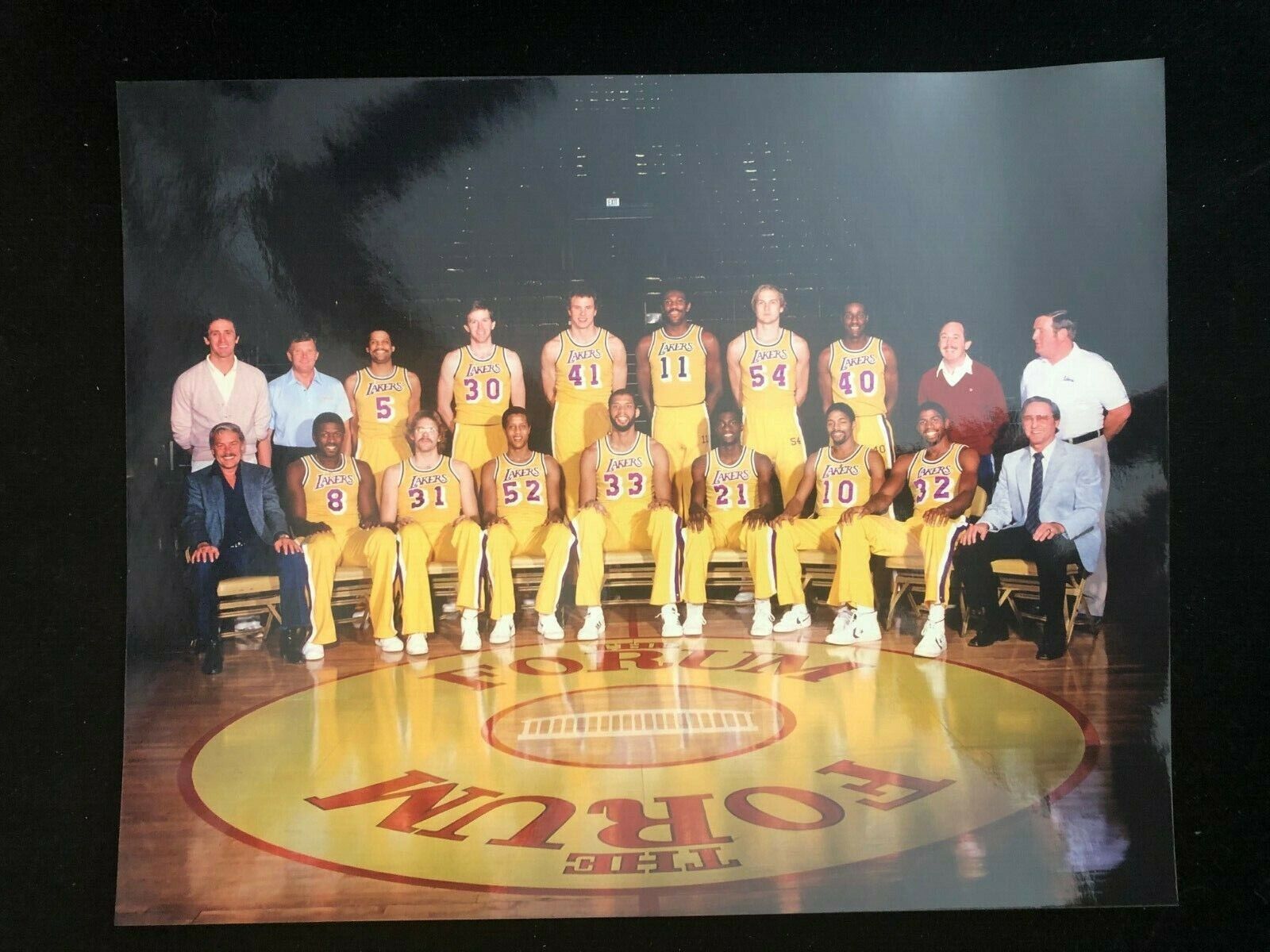 NEW 1980-81 Los Angeles Lakers Team Photo Poster painting - High Res Glossy 8x10 Print - Magic