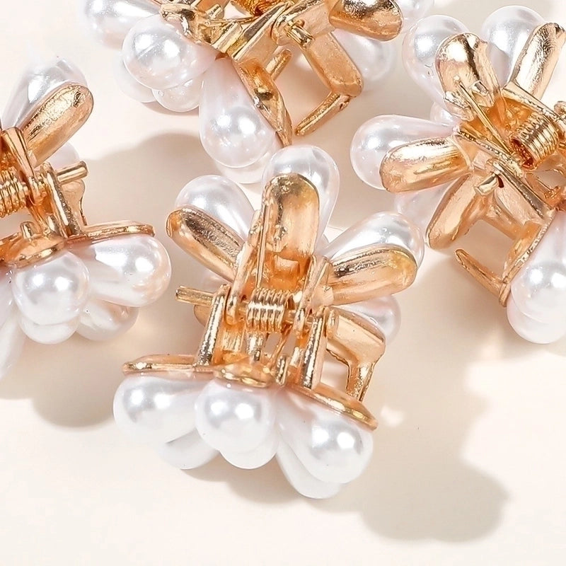 Women’s Sweet Minimalist Flower Metal Inlay Resin Rhinestones Pearl Hair Claws