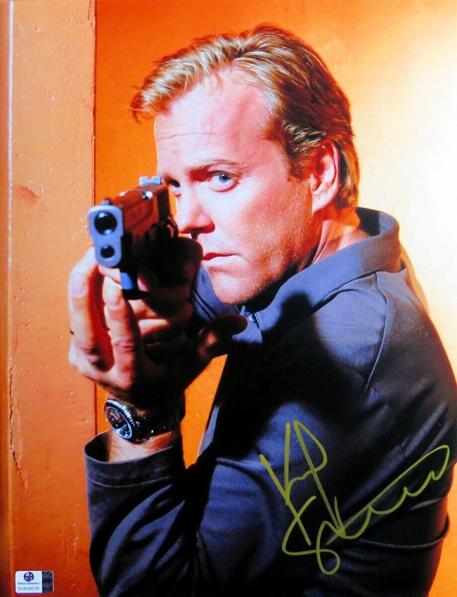 Kiefer Sutherland Signed Autographed 11X14 Photo Poster painting 24 Pointing Gun Doorway 806076