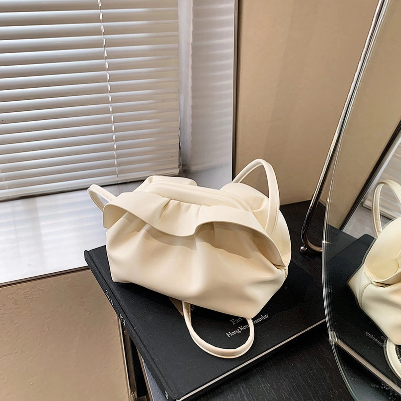 Women’s Medium Pu Leather Solid Color Vacation Classic Style Sewing Thread Square Buckle Crossbody Bag