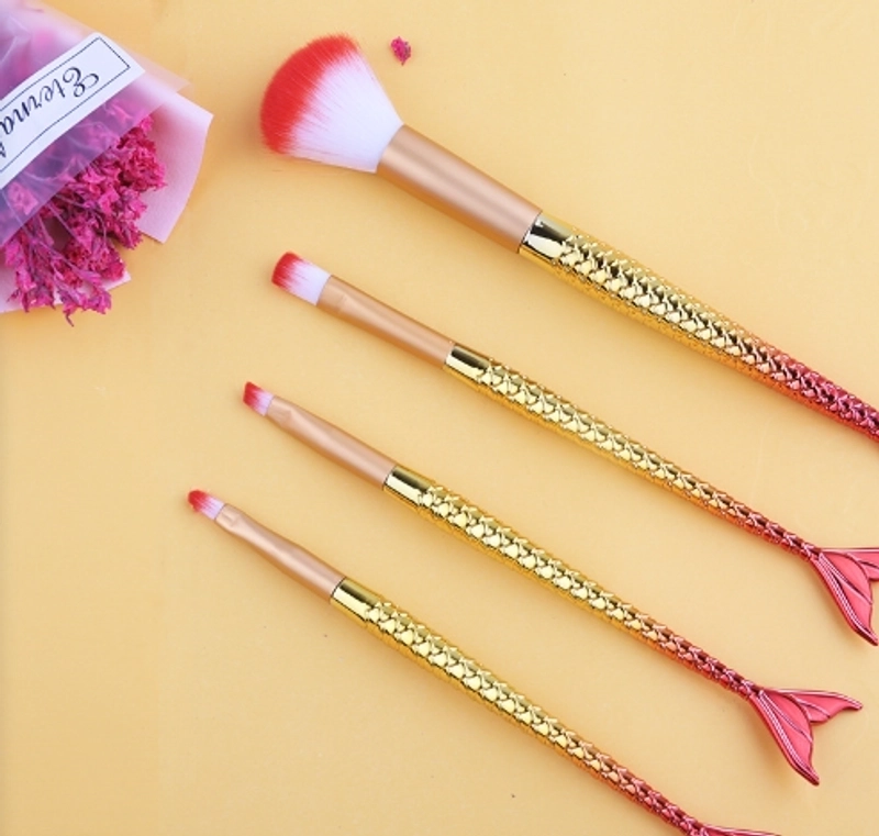 Princess Corrugated Nylon Wool Plastic Handgrip Makeup Brushes 4 Pieces Set