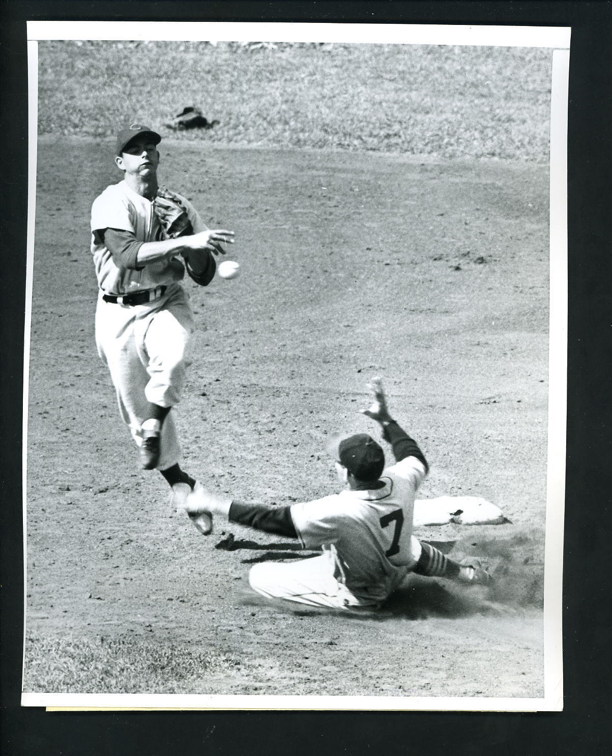 Tommy Brown & Solly Hemus 1952 Type 1 Press Photo Poster painting Chicago Cubs Cardinals