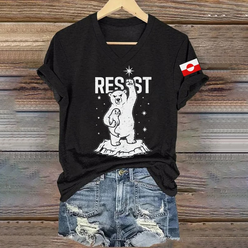 Women's Retro Greenland Is Not For Sale Print T-shirt artswardrobe