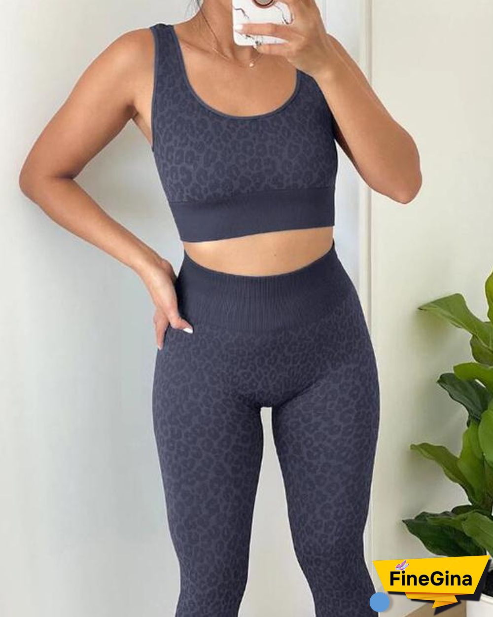 Leopard Comfortable Seamless Yoga Set