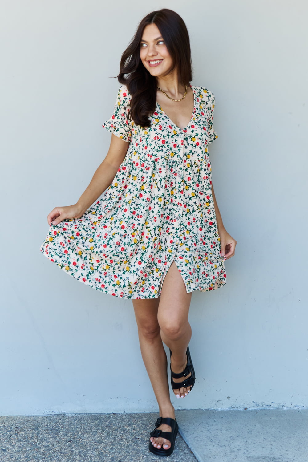 Llyge hoco dresses Follow Me Full Size V-Neck Ruffle Sleeve Floral Dress llyge