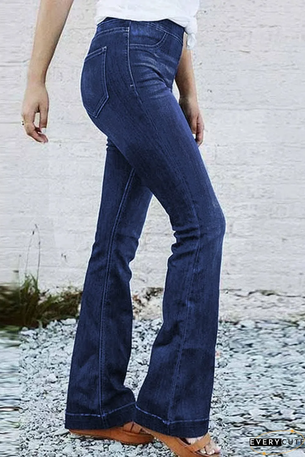 Trendy Flared Leg Jeans
