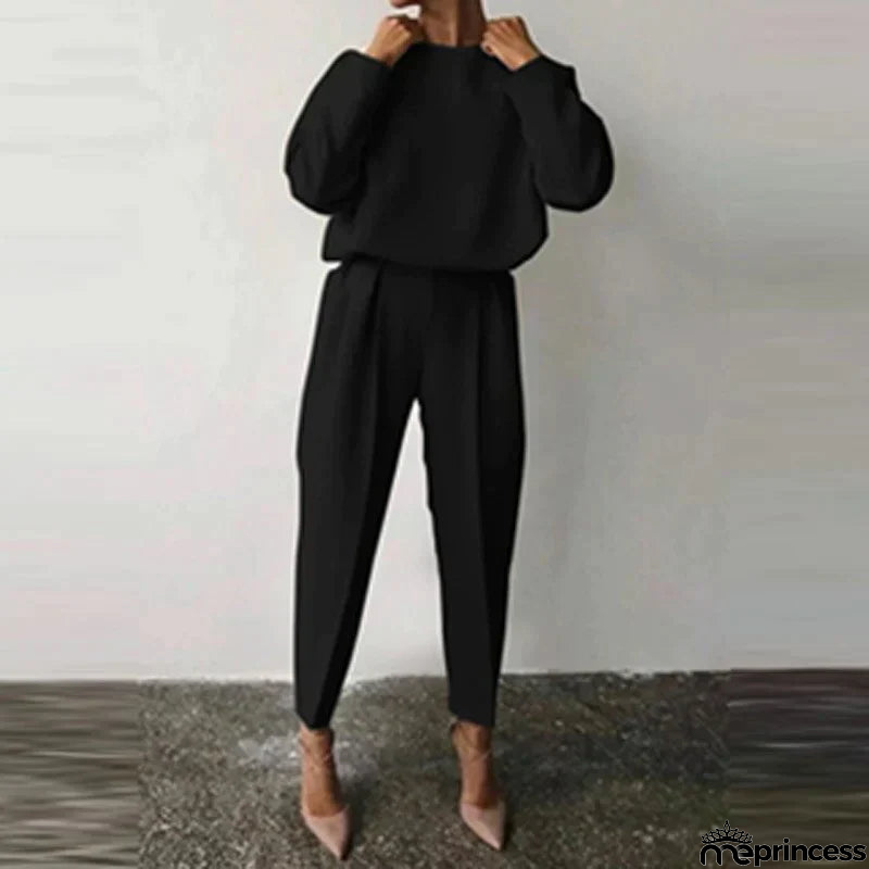 Modern and Versatile Set