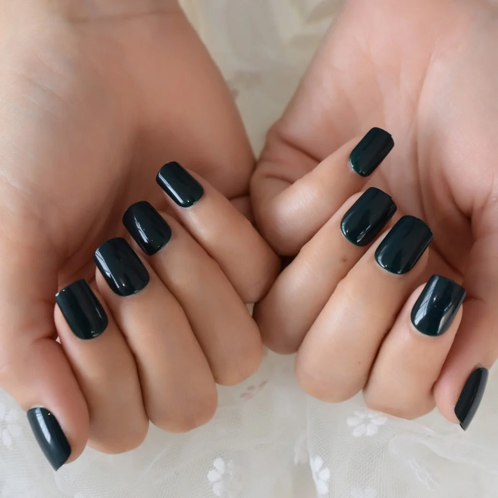 Pearl Shine Pink French Nail White Round Fake Nails Short Glossy Satin Artificial Lady Fingernails with Adhesive-Nail Inspo