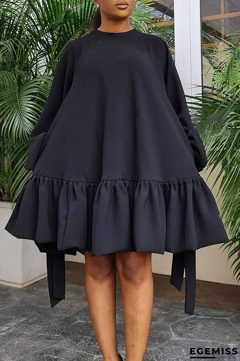 Black Casual Sweet Solid Patchwork Flounce Fold O Neck A Line Dresses | EGEMISS