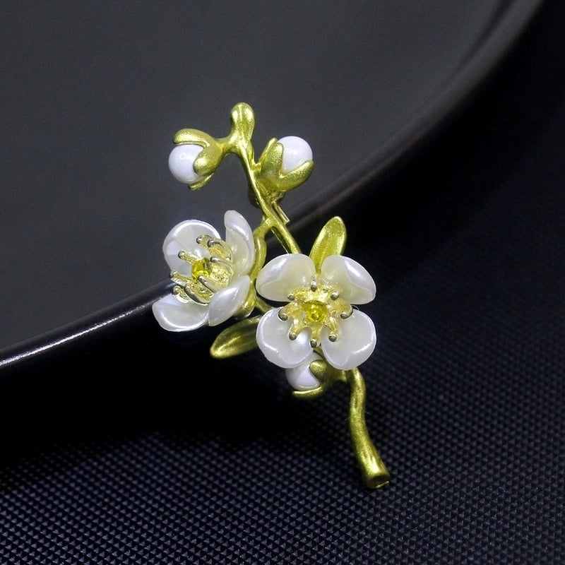 Elegant Glam Pin Geometric Alloy Plating Inlay Artificial Pearls Rhinestones Shell Women’s Brooches