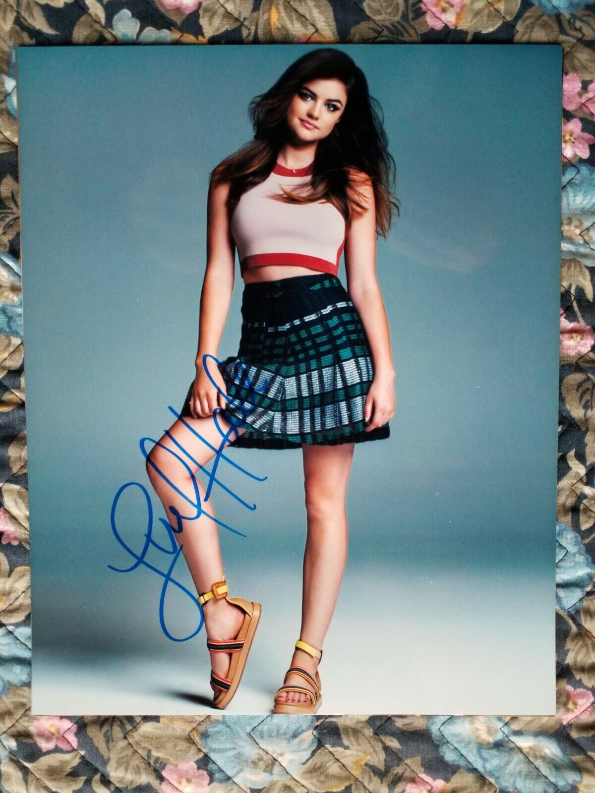 Lucy Hale Authentic Signed 8x10 Picture Autographed Photo Poster painting Hot